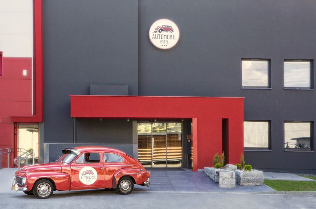 Automobil Hotel