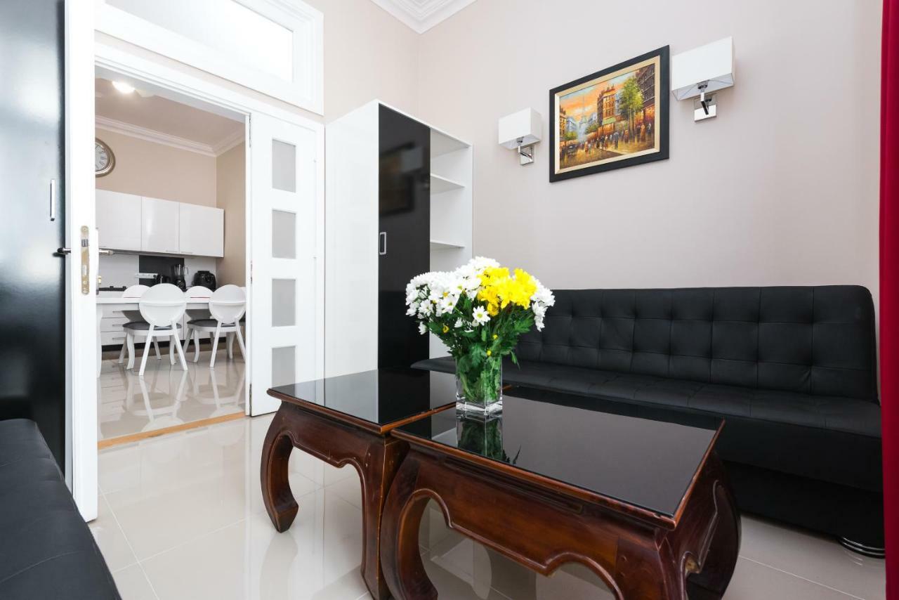 Rembrandt Aparthotel